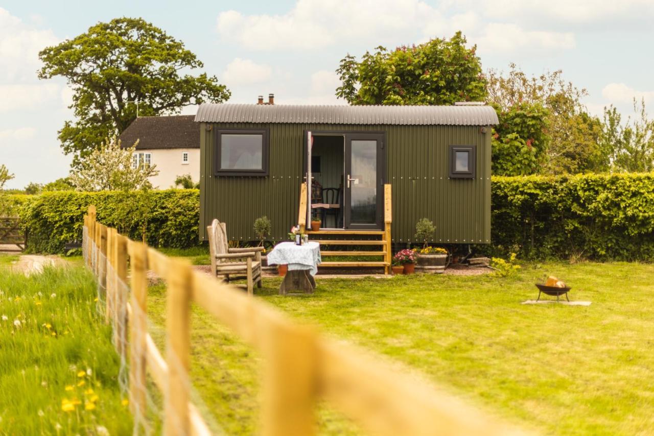 Mulsford Cottage Malpas  ภายนอก รูปภาพ
