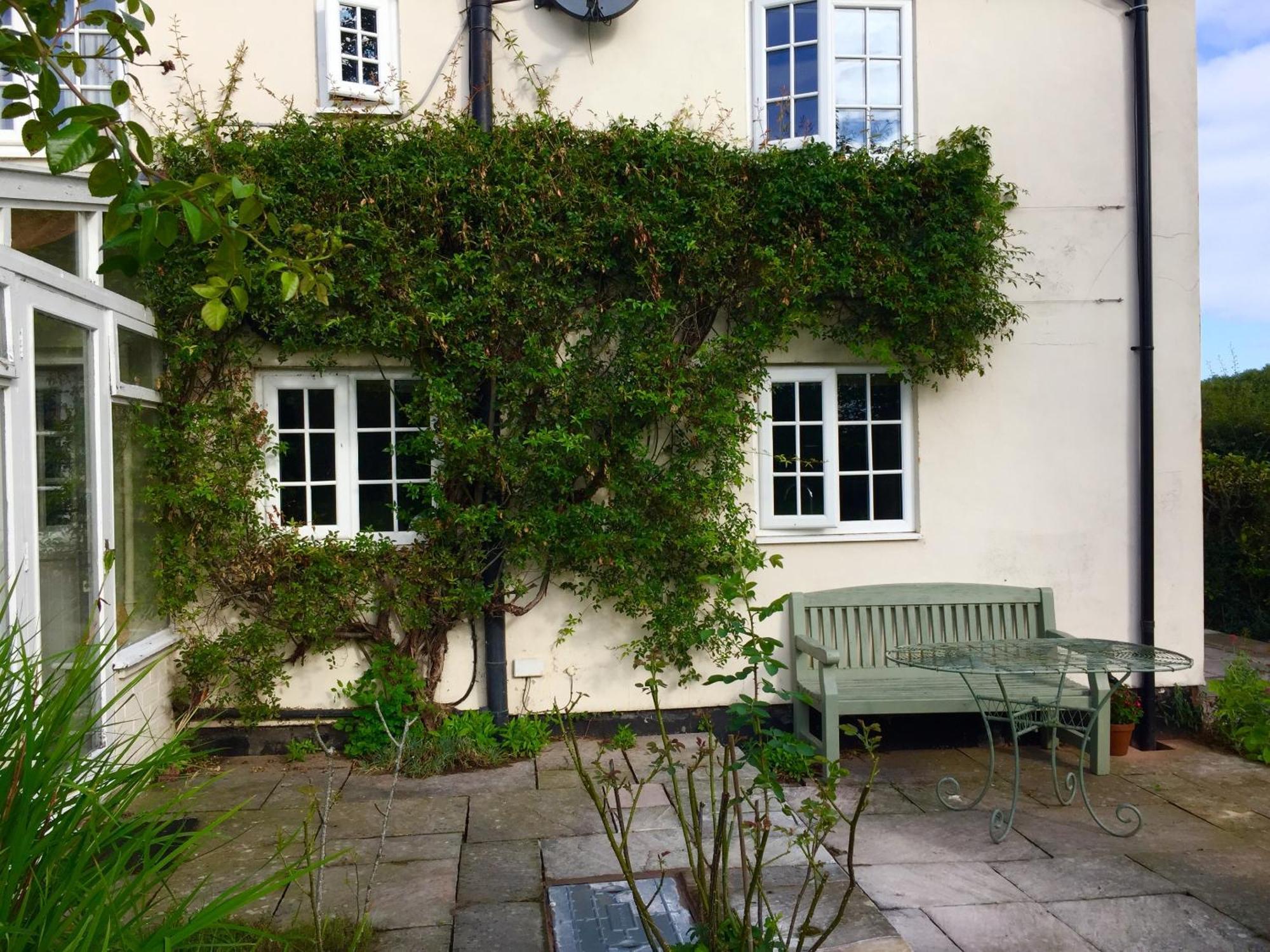 Mulsford Cottage Malpas  ภายนอก รูปภาพ