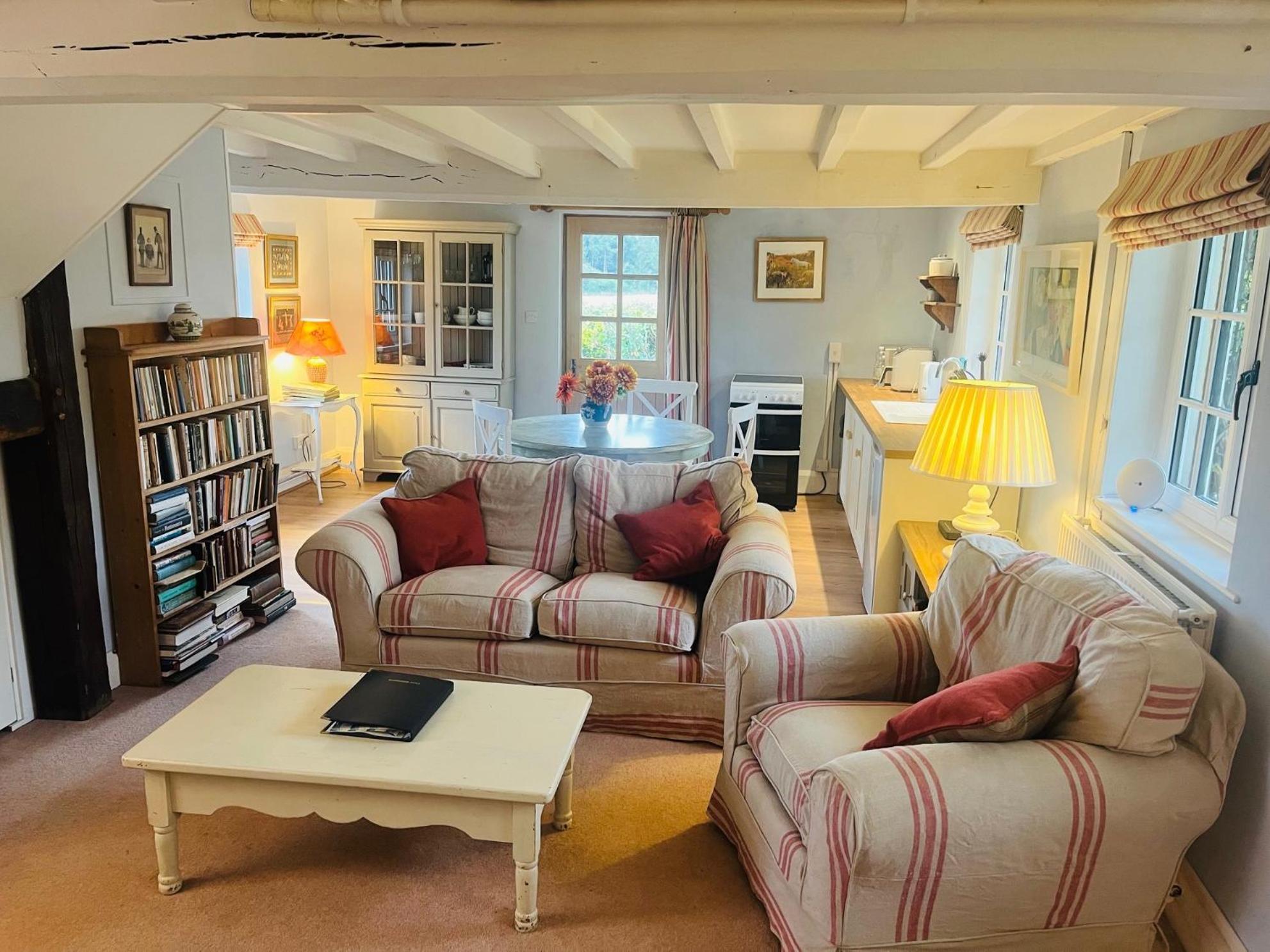Mulsford Cottage Malpas  ภายนอก รูปภาพ